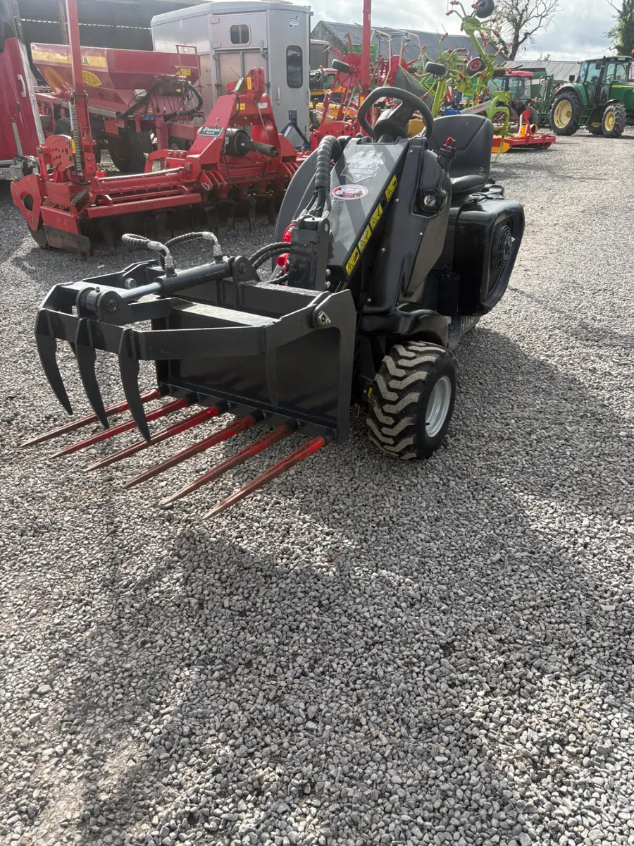 Heracles hydrostatic loader - Image 1