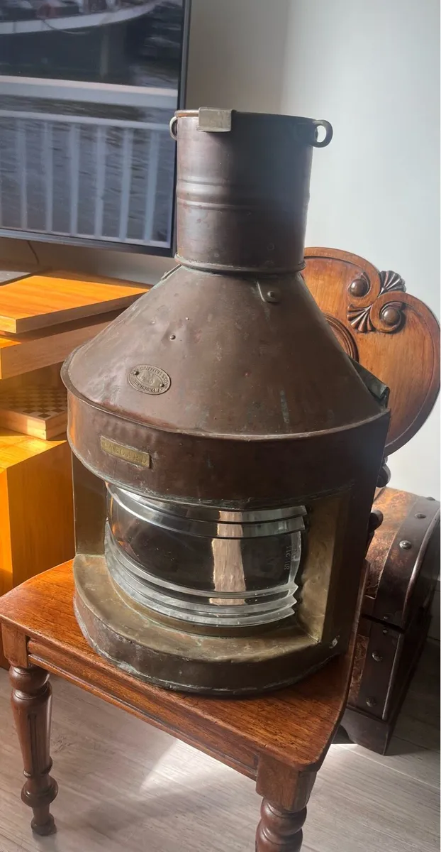 Antique Eli Griffith & Son Ships Large Ships Lamp - Image 3
