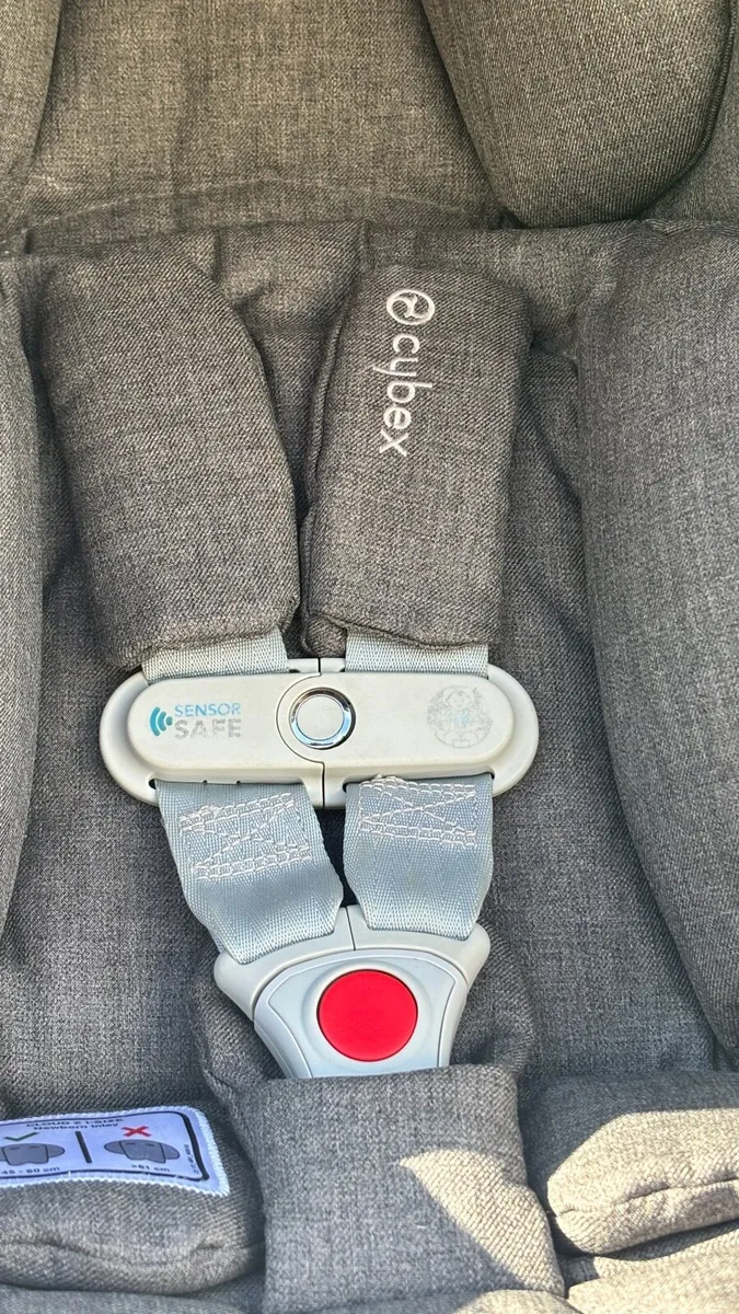 Car seat Cybex Cloud Z i-Size Very Good condition - Image 4