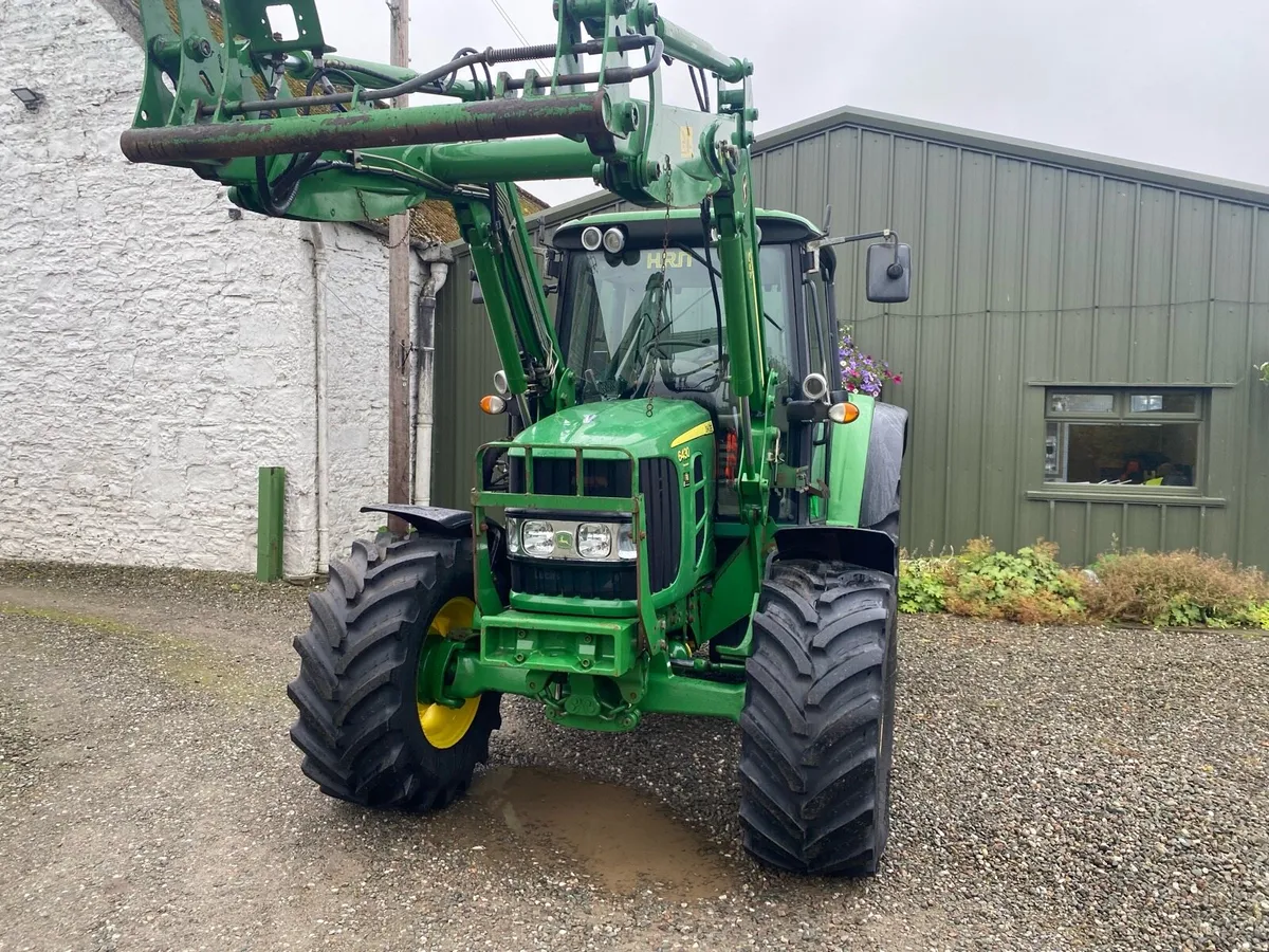 John Deere 6430 2008 (8603 hours) - Image 2