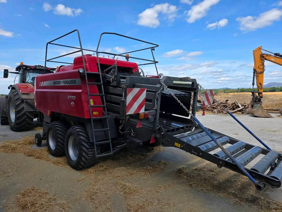 **** Massey Ferguson 2170 *** - Image 3