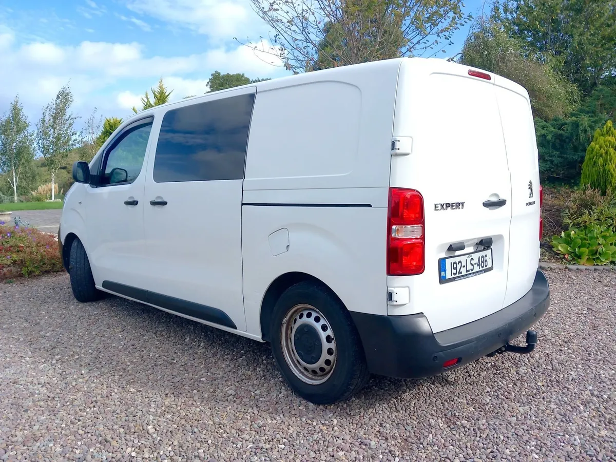 Peugeot Expert Camper Van 2019 - Image 1