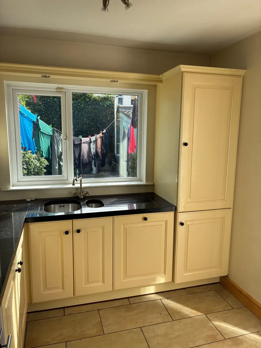 Kitchen including units and granite counter top - Image 2