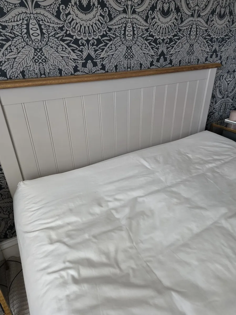 King Size Wood Bed 2 Years old - Image 2