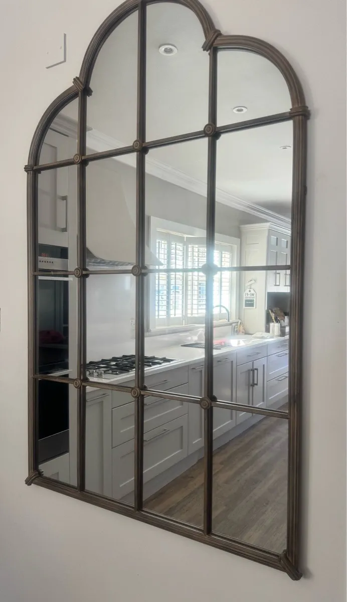 Large mirror statement piece - Image 2