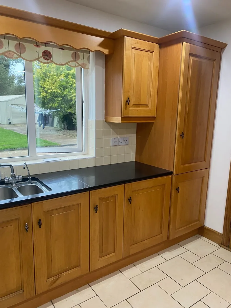 Kitchen and Counter Top - Image 1