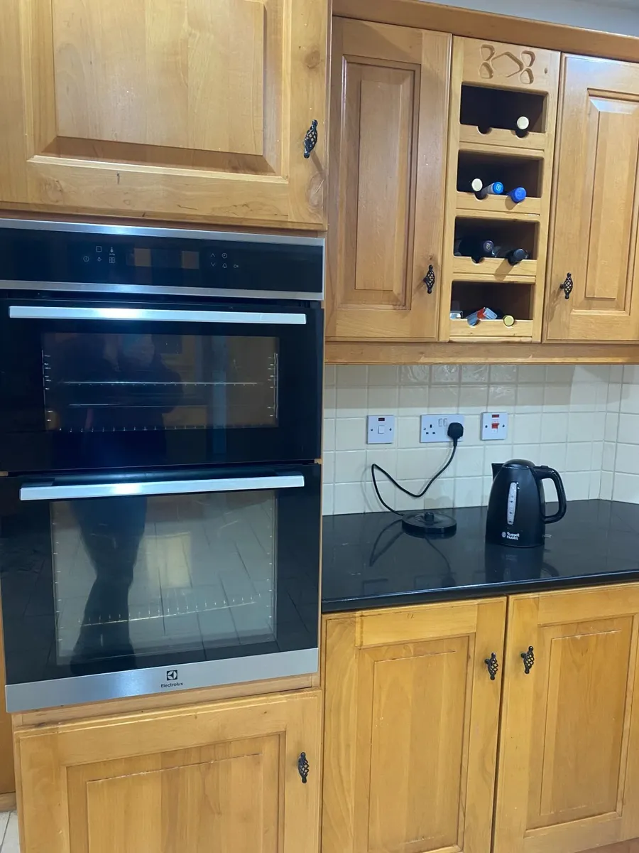 Kitchen and Counter Top - Image 4