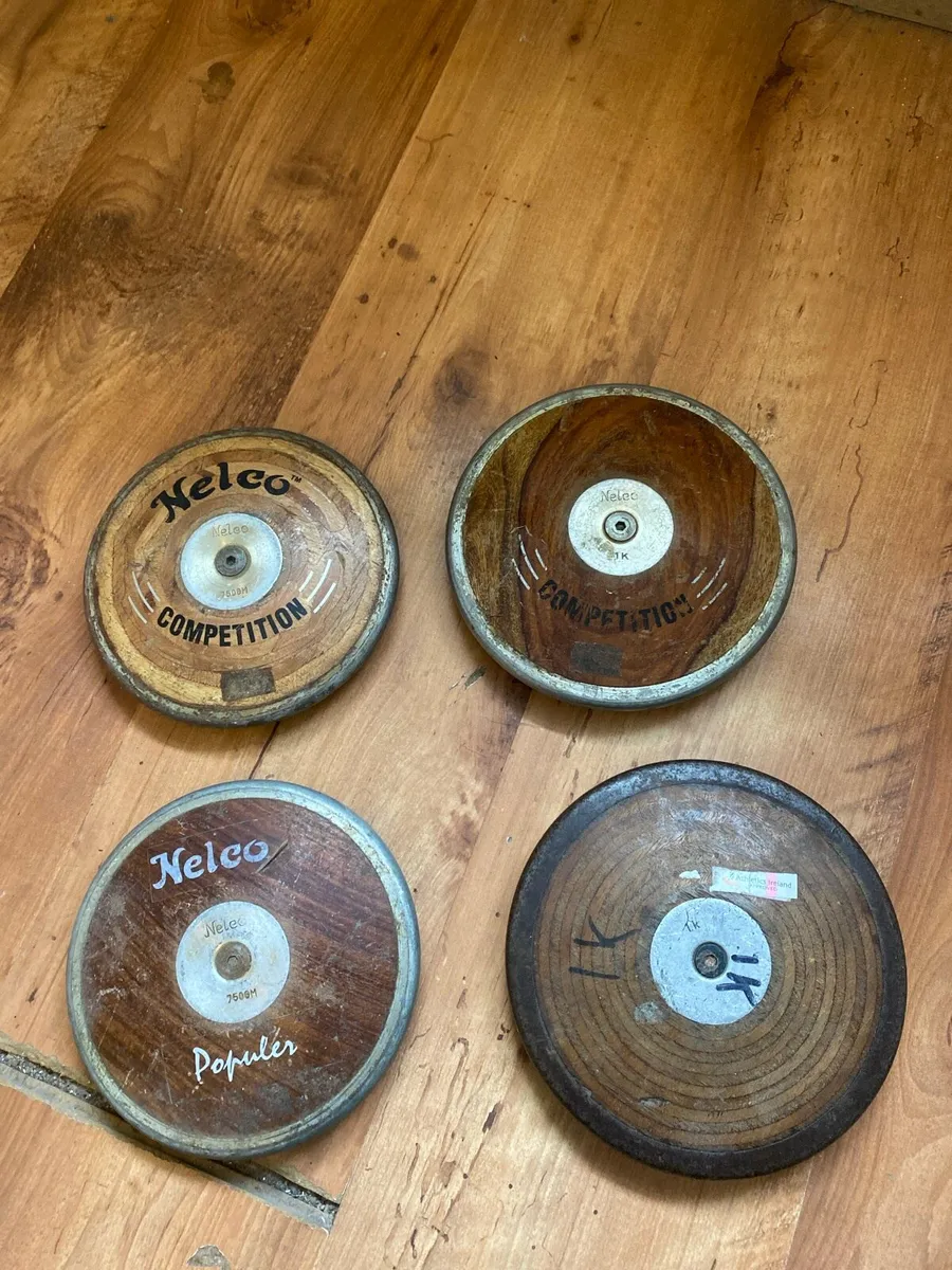 Discus - Image 1