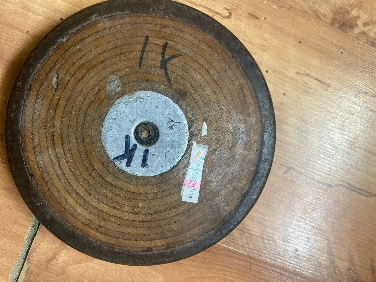 Discus - Image 2