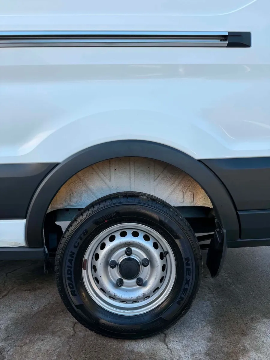 Ford transit - Image 4