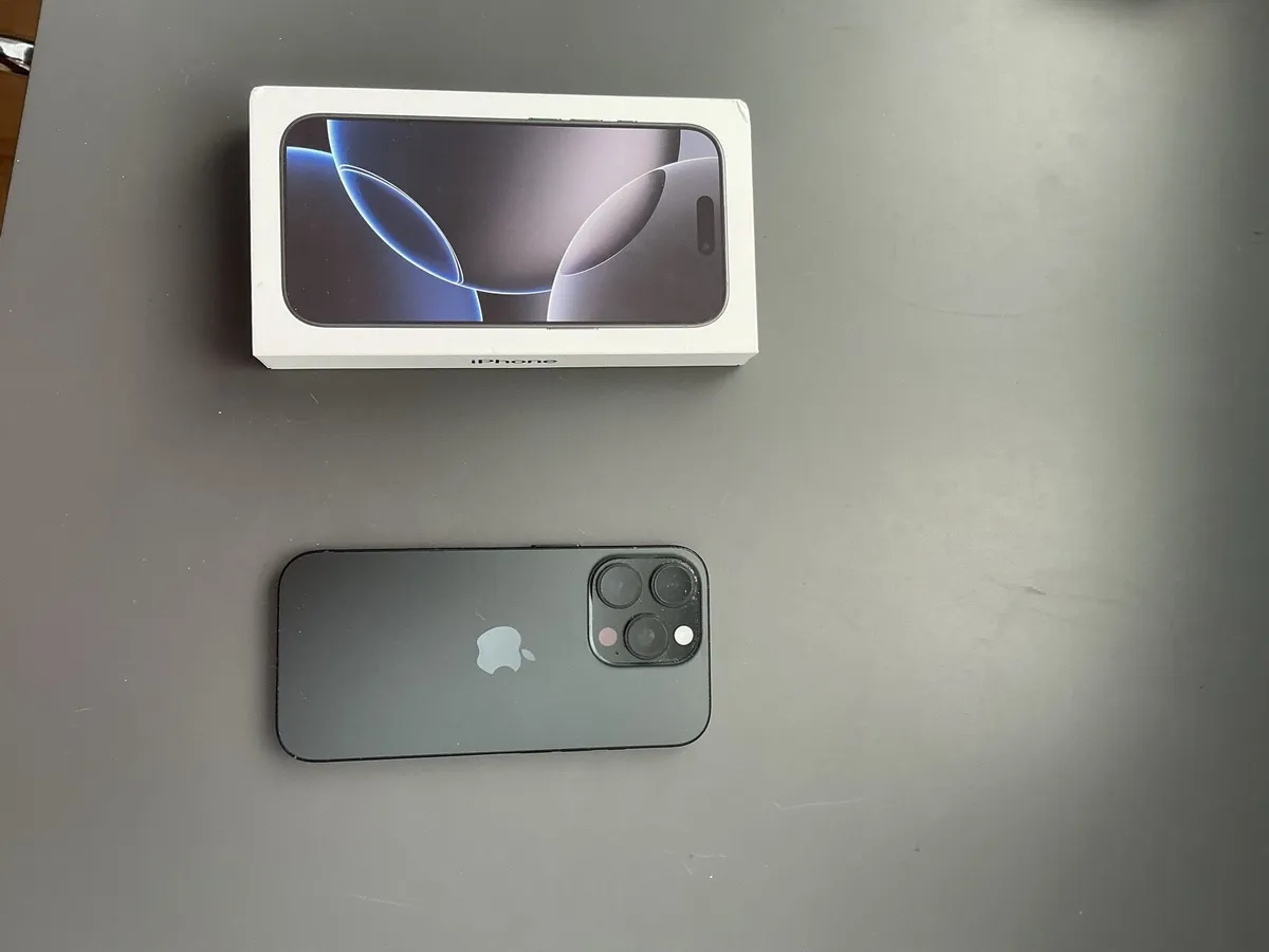 iPhone 16 pro - Image 2