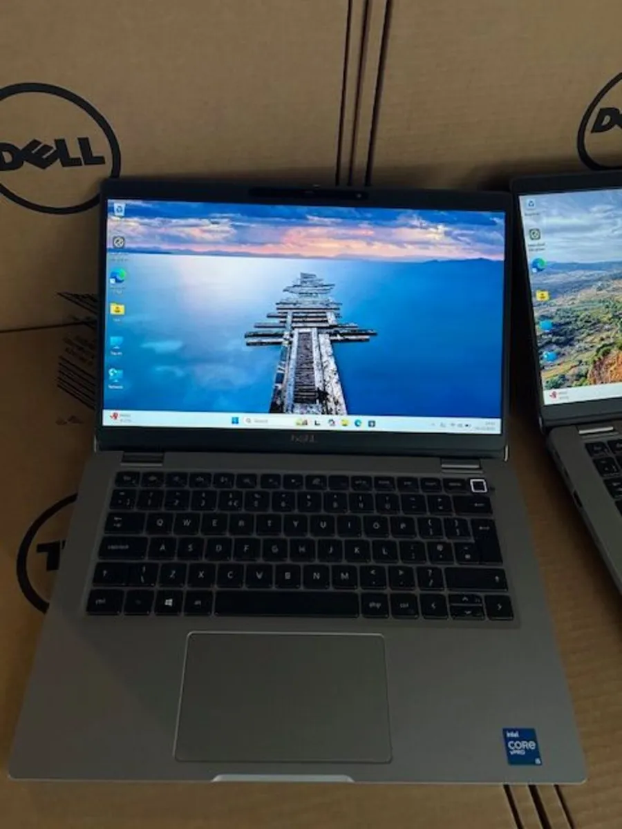 Dell Latitude Touch 5320 Ultrabook-16Gb-SSD-Win 11 - Image 1