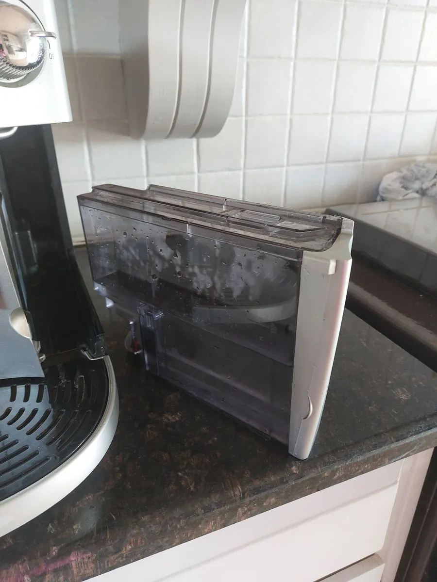 Bean to Cup Coffee Machine - Image 4