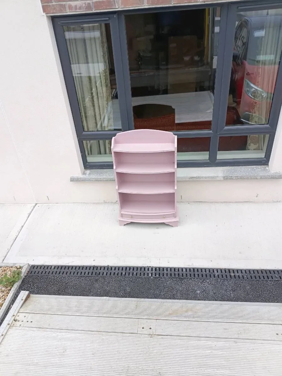 Small bookcase