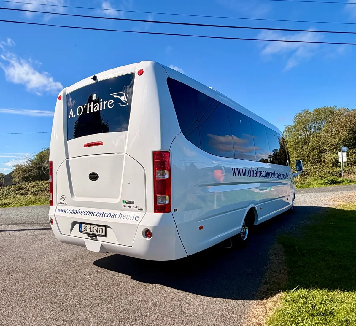 Iveco Ferqui Sunrise 33 Seater - Image 3