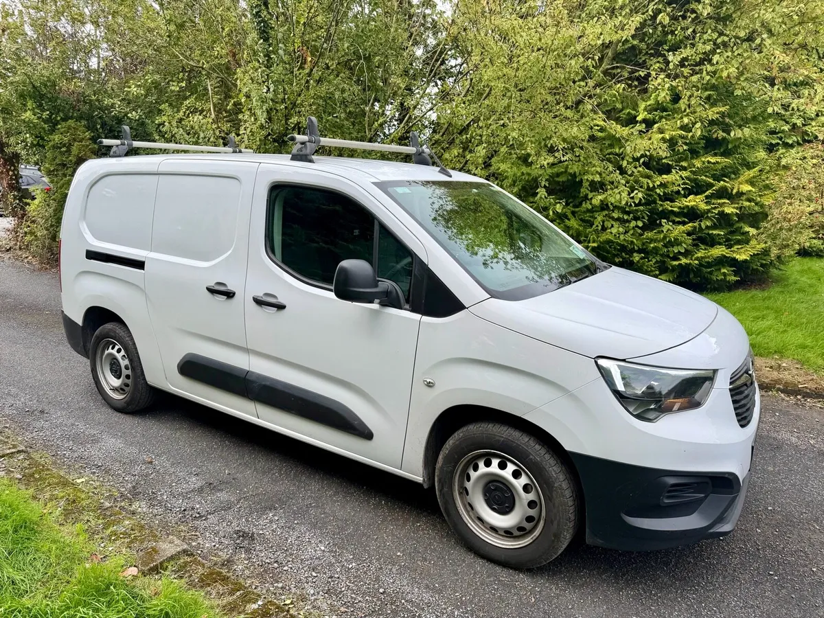 2023 Opel Combo LWB Taxed and tested - Image 1