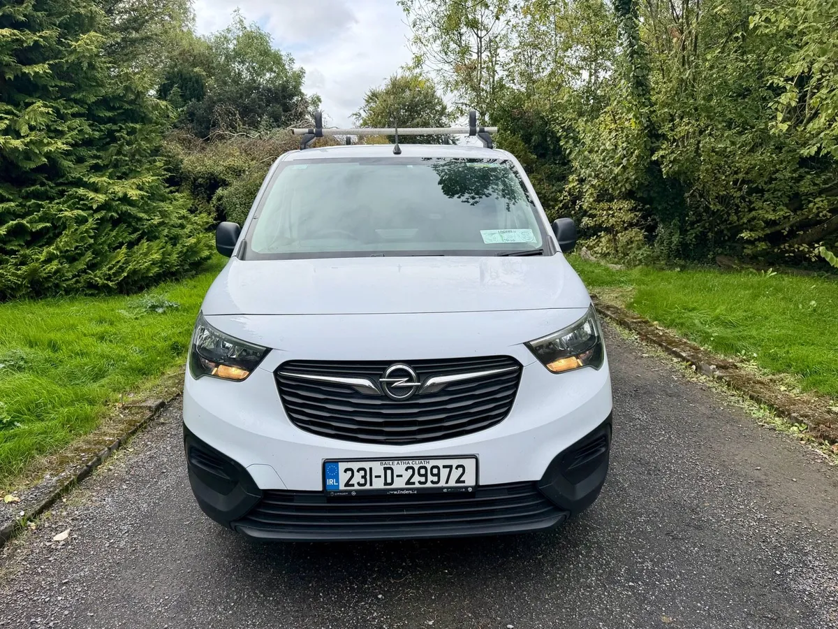 2023 Opel Combo LWB Taxed and tested - Image 3