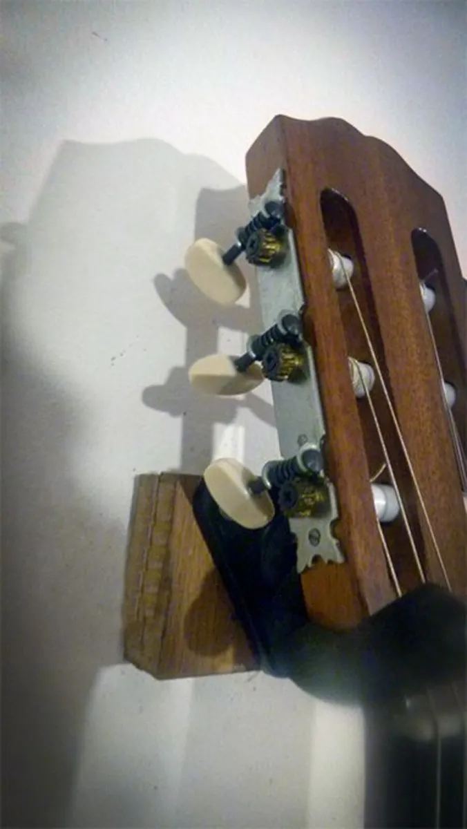 Spanish Guitar ALHAMBRA as NEW - Classical - Flame - Image 2