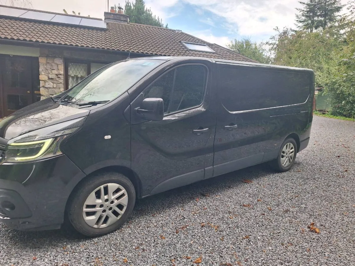 Renault Trafic - Image 2
