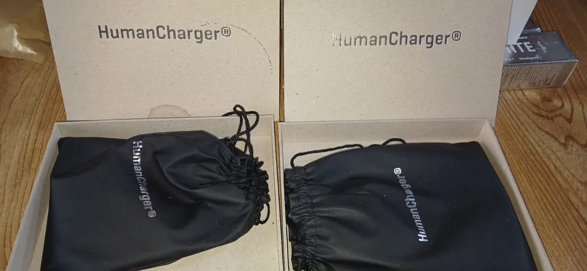 HUMAN CHARGER - Image 2