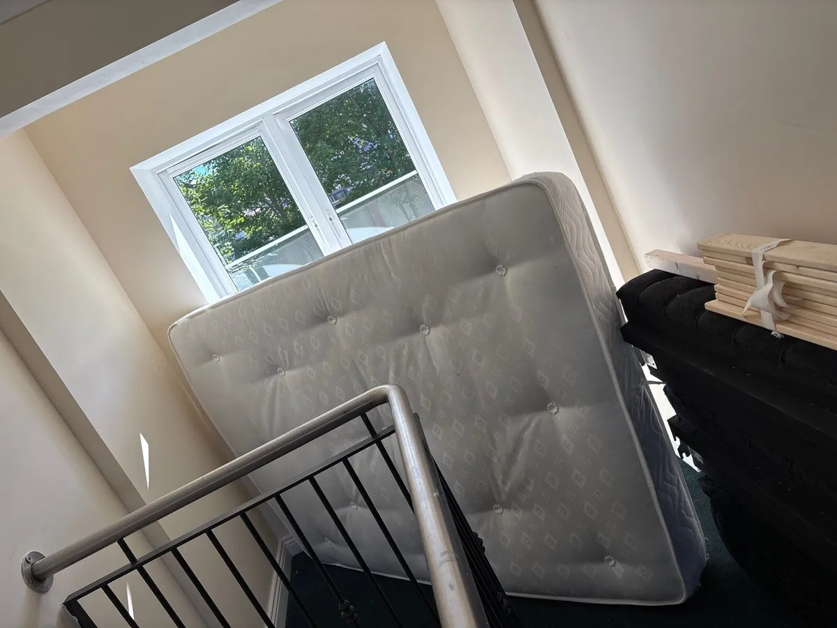 Bed - Image 3