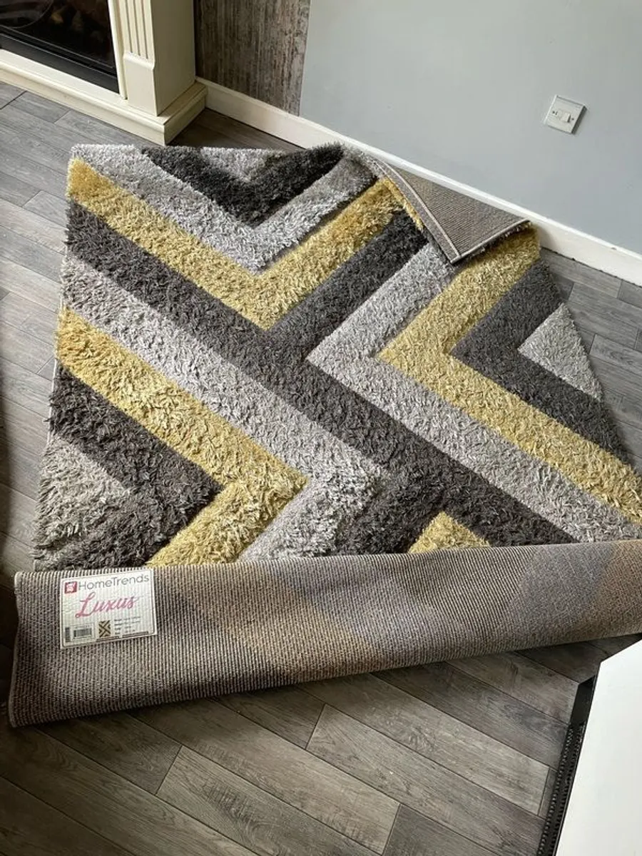 Carpet Luxus - Image 1
