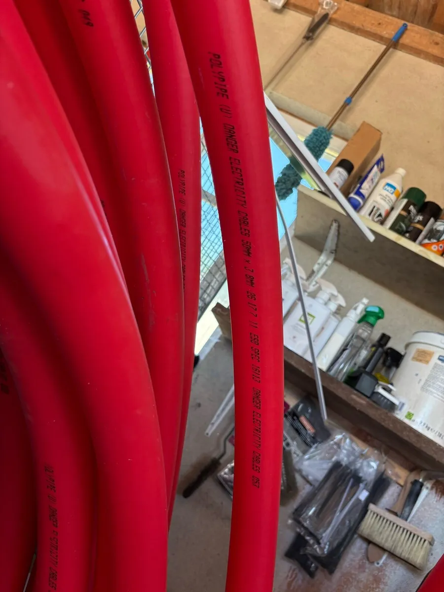 Electrical trunking - Image 3