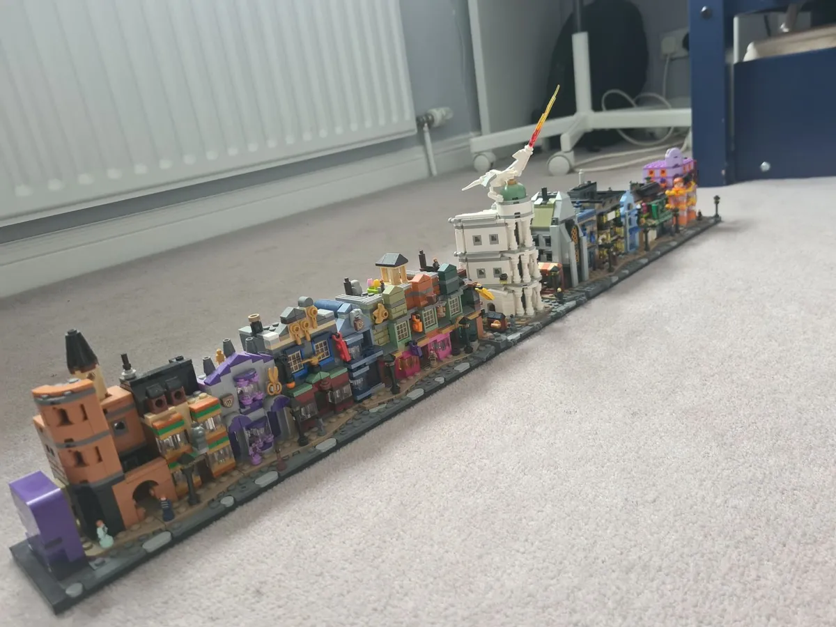 Lego - Harry Potter Diagon Alley - Image 3
