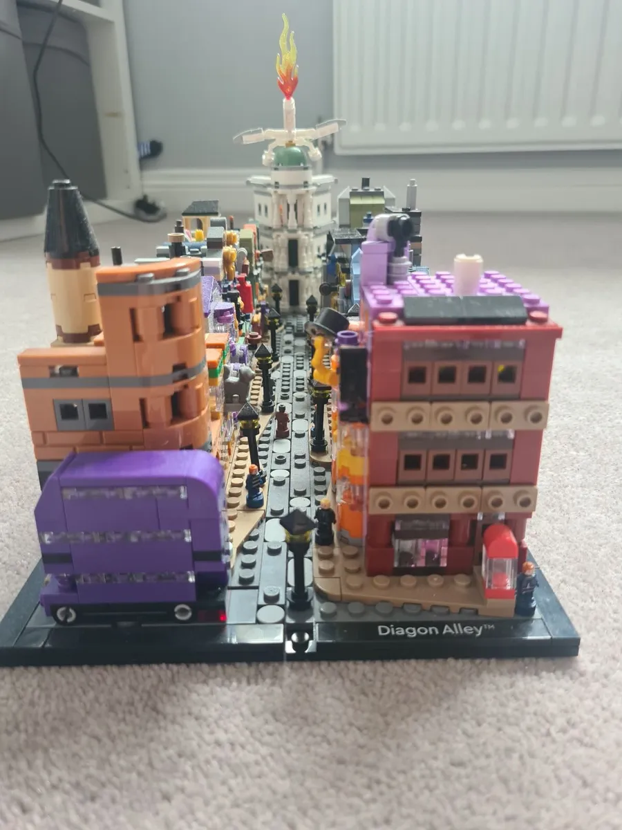 Lego - Harry Potter Diagon Alley - Image 4
