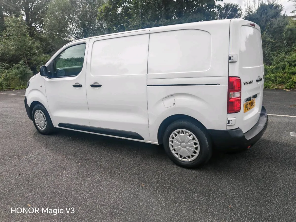 2019 VAUXHALL VIVARO  2700 EDITION S/S PANEL VAN - Image 4