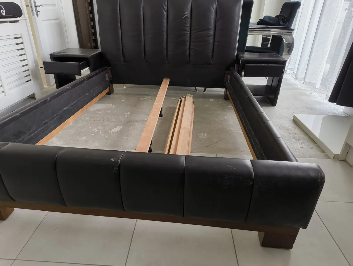 Double size bed and drawers - Image 2