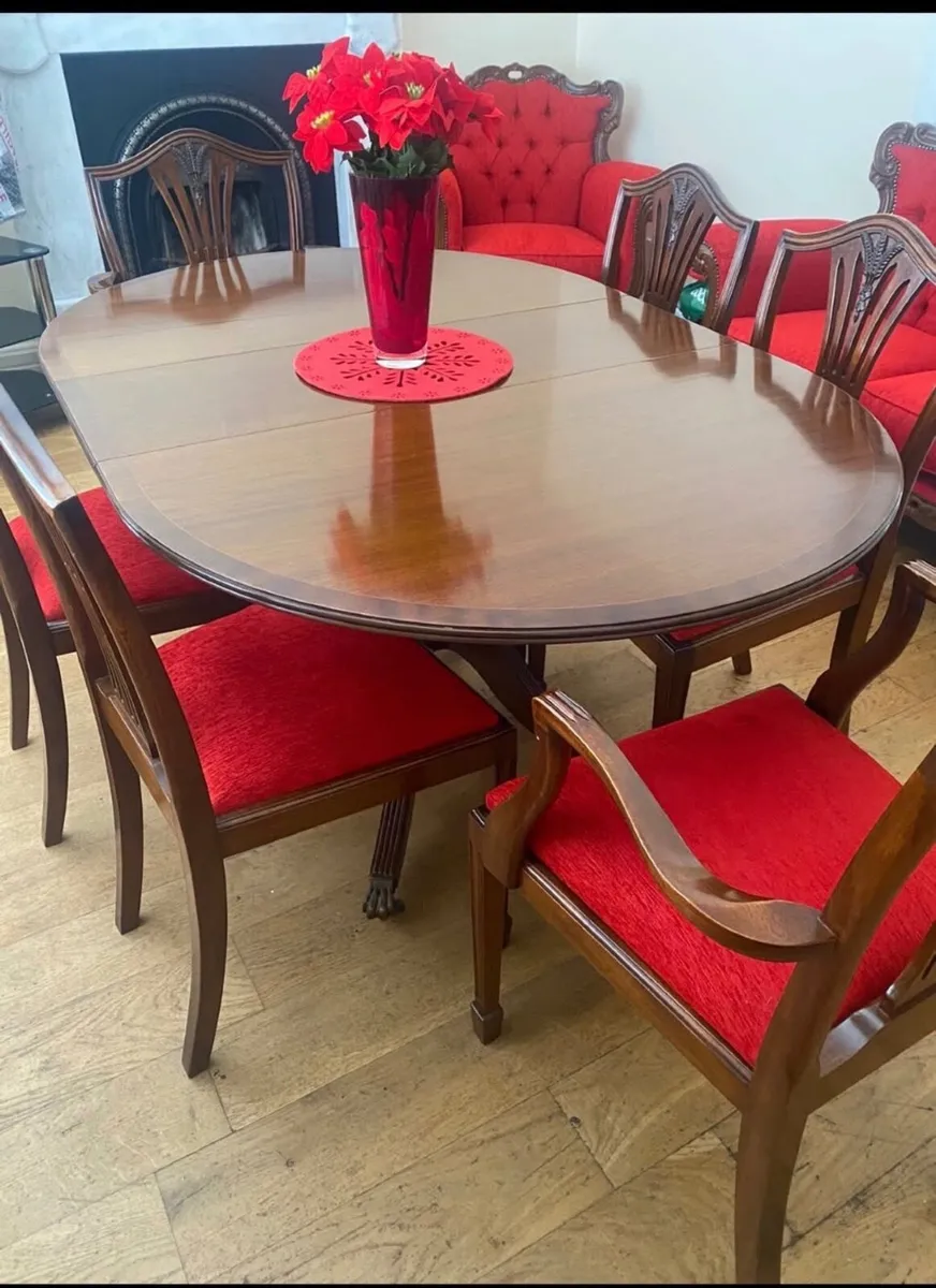 Complete Traditional Mahogany Living & Dining Room - Image 1