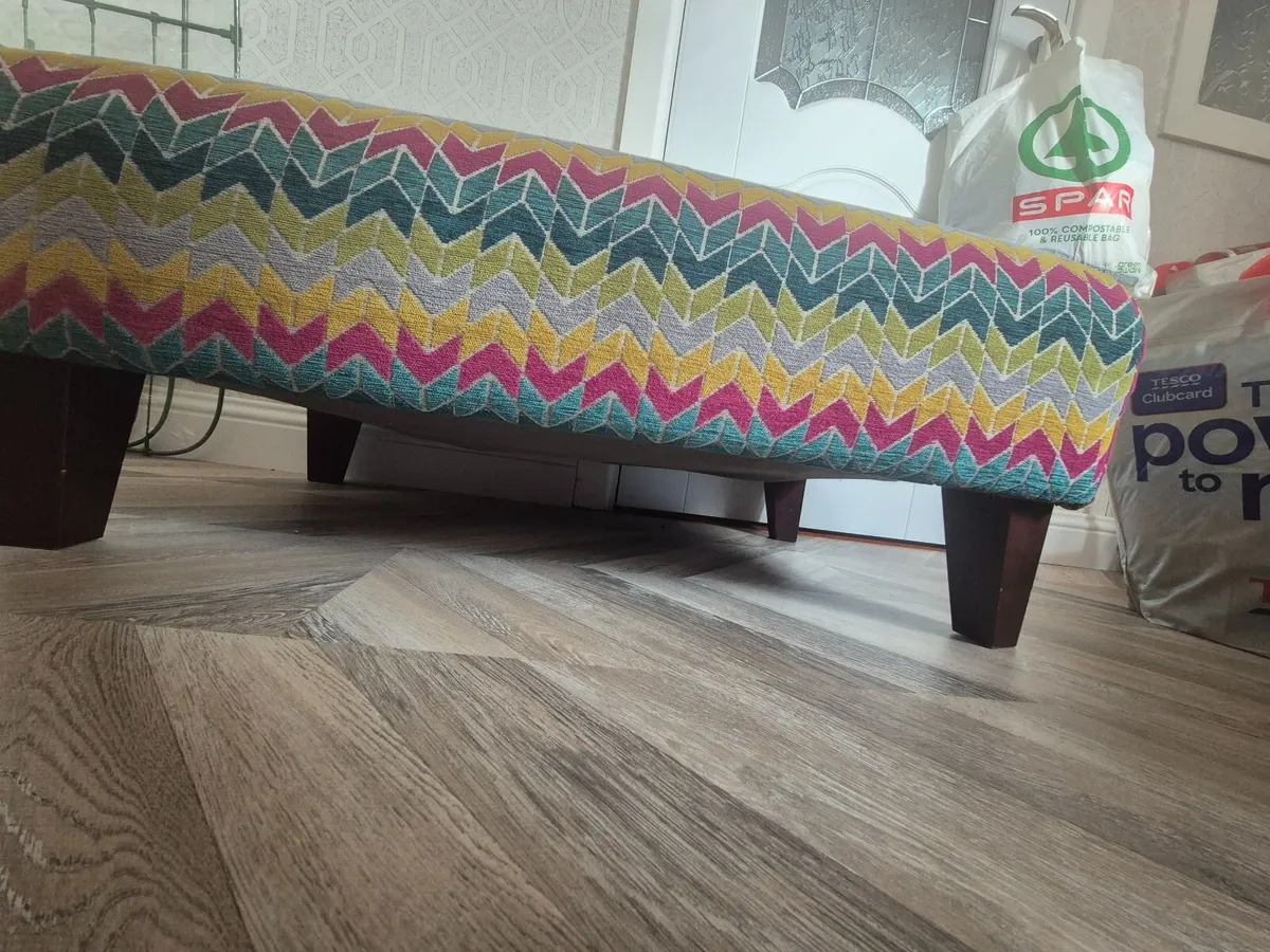Multi colored foot rest - Image 2