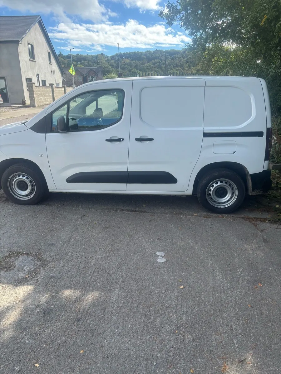 Opel combo - Image 2