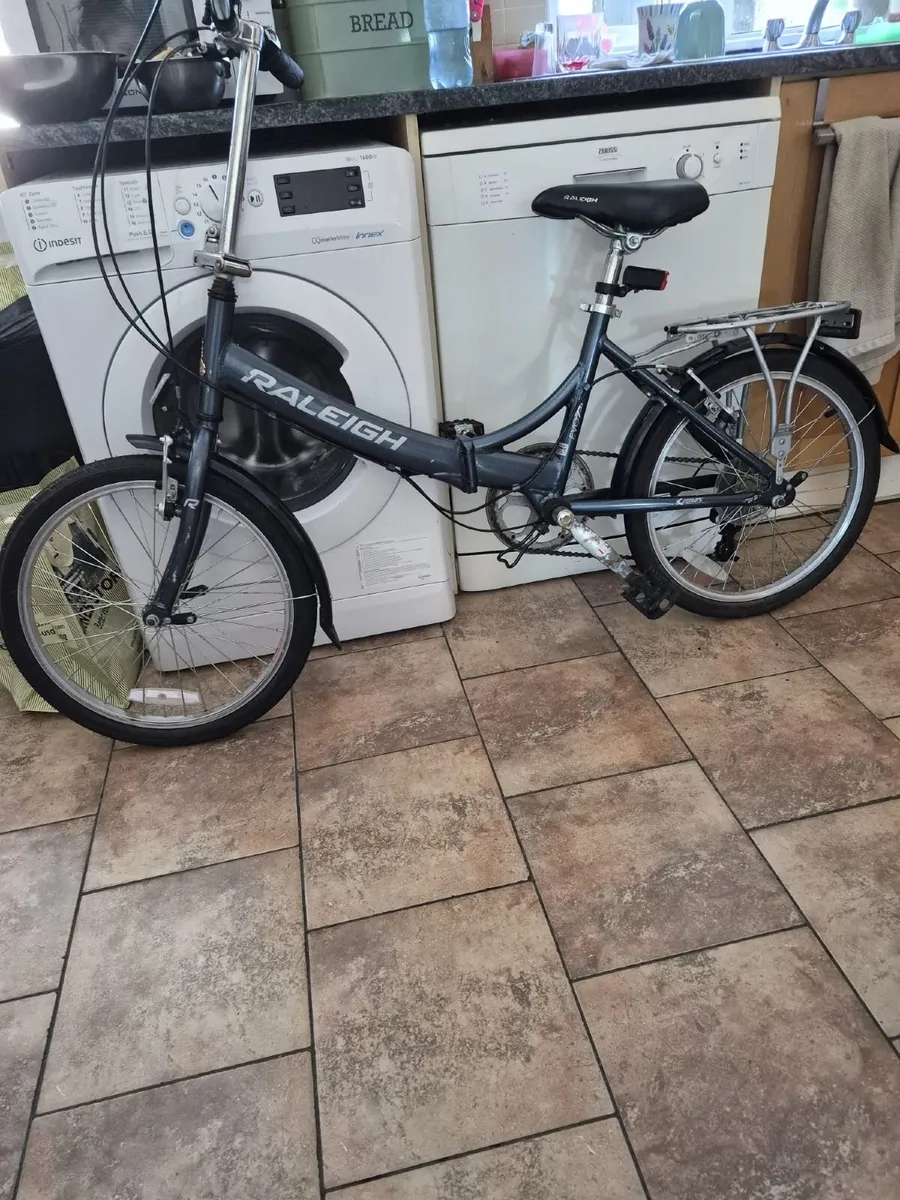 Raleigh Evo 7sp  Foldup bike - Image 1