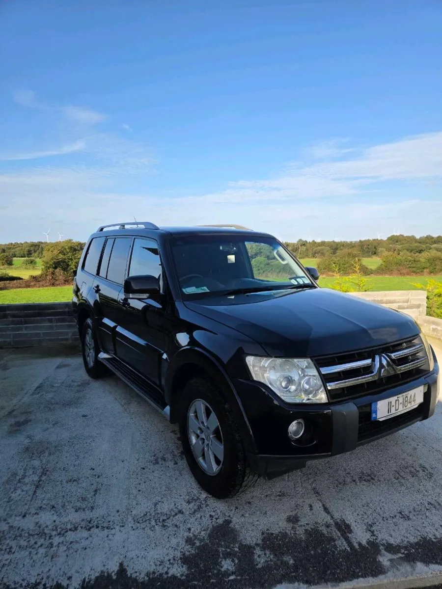 Mitsubishi Pajero - Image 1