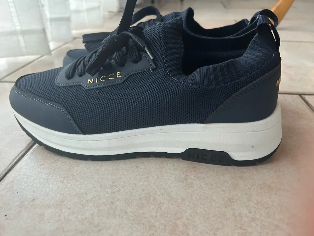 Men’s Shoes - Image 3