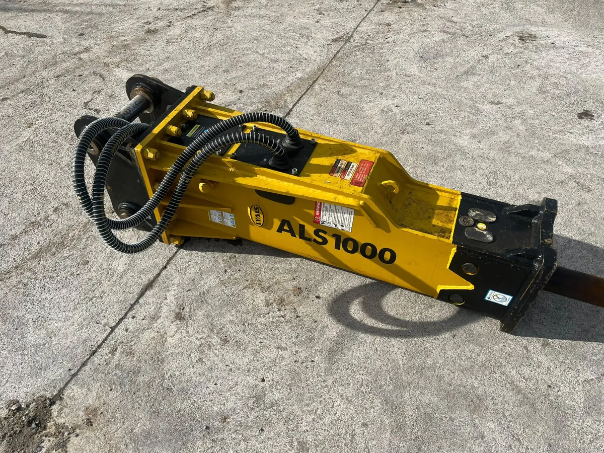 New rockbreaker for 13 tonne digger - Image 3