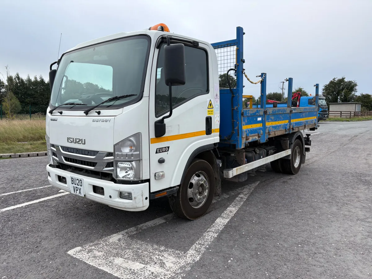 Isuzu 7.5 To Tipper - Image 3