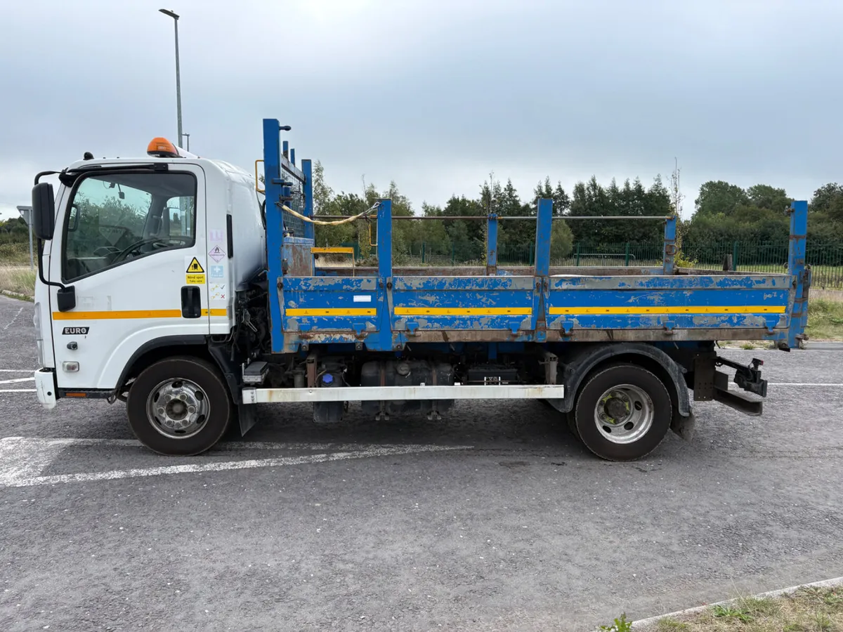 Isuzu 7.5 To Tipper - Image 4