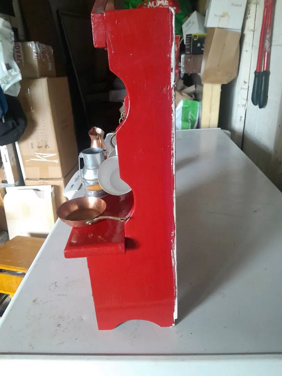 Vintage minature wooden dresser - Image 3