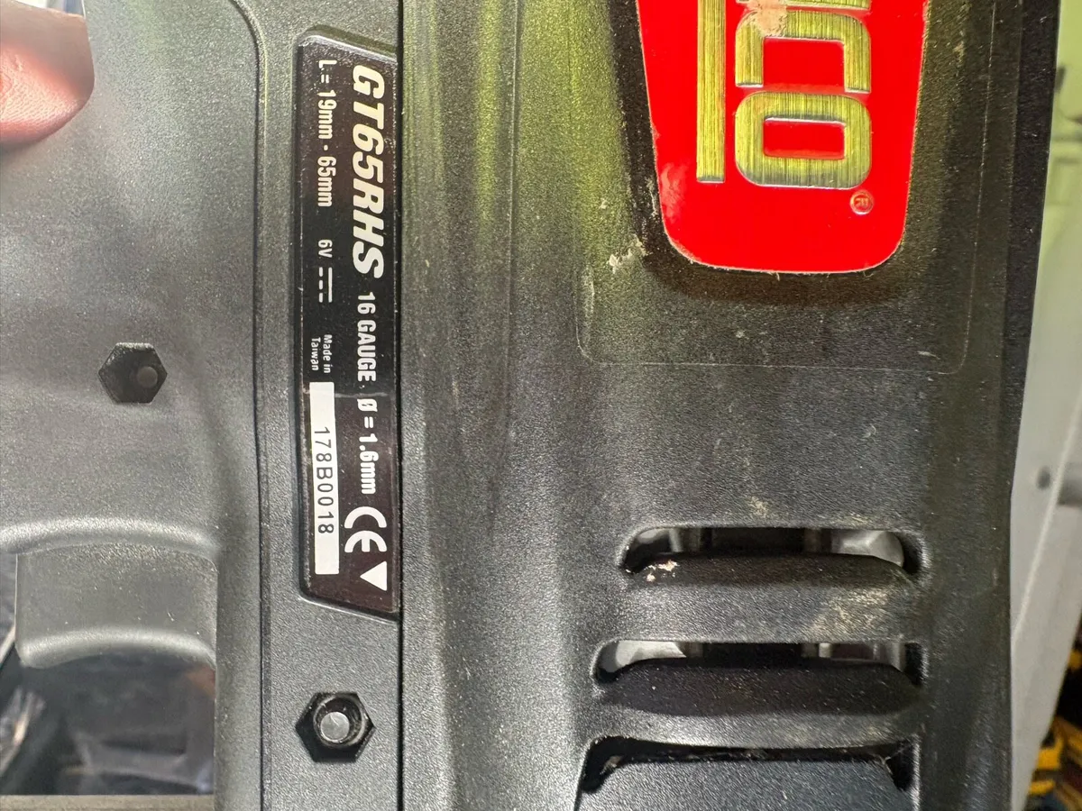 Senco 16 g pin gun - Image 2