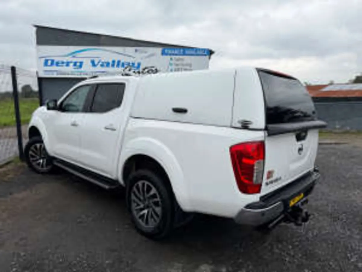 NISSAN NAVARA 2.3 Navara Tekna dCi 4WD 5dr - Image 4