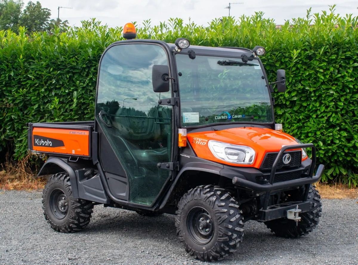 2023 Kubota RTV X1110 Orange - Image 2