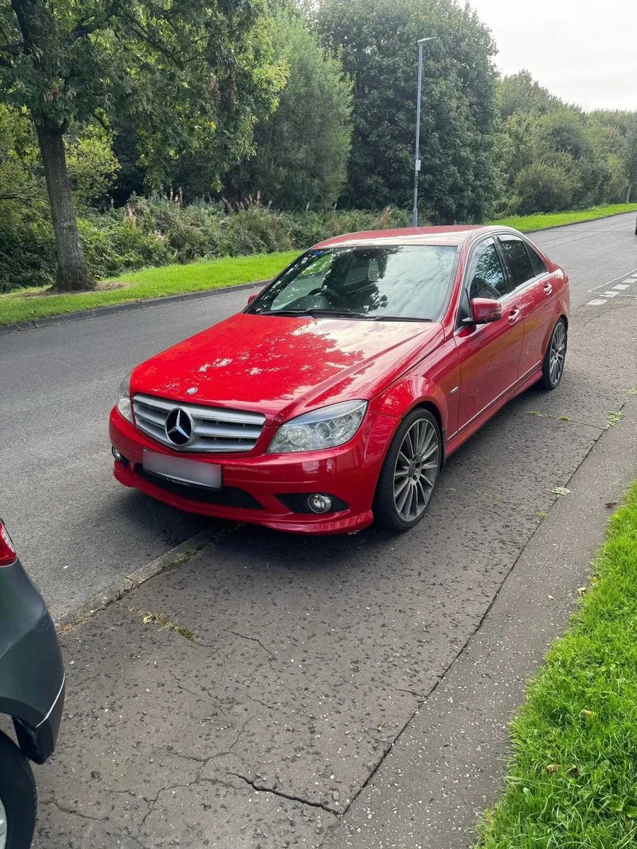 2010 Mercedes-Benz C-Class C200 CDI - Image 2
