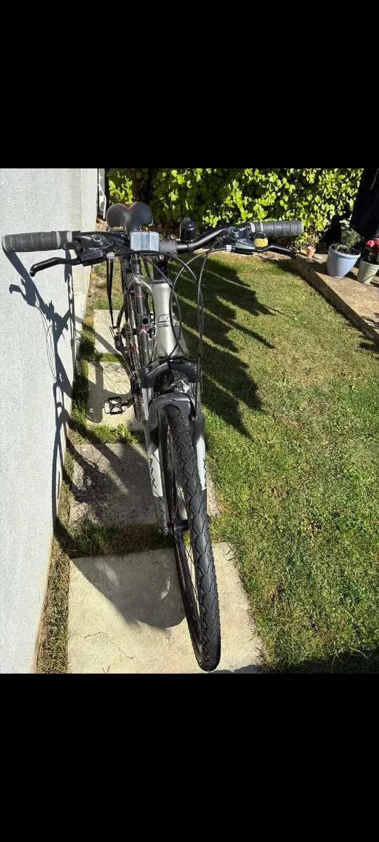 Bike - Image 3