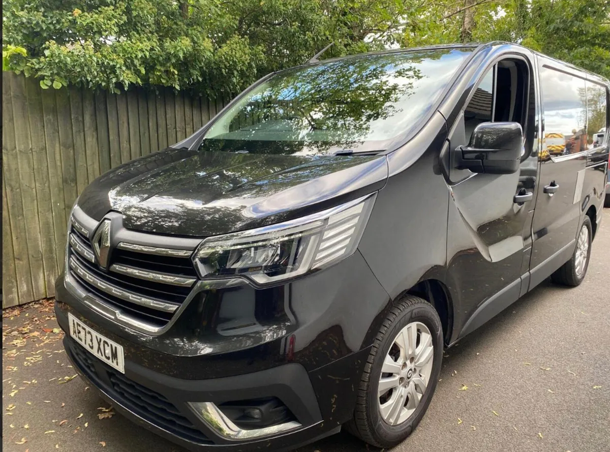 Renault Trafic 2023 massive spec automatic - Image 1