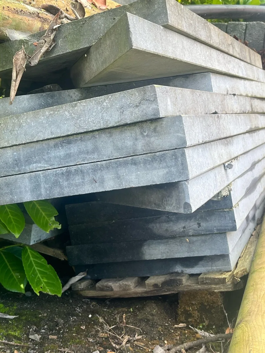 Kilkenny Limestone Cappings - Image 1