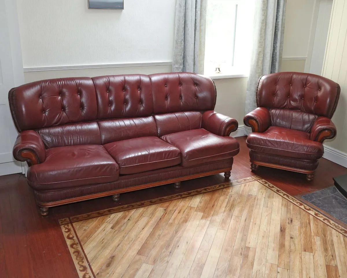 100% Genuine leather 3 seater + 2 armchairs - Image 1