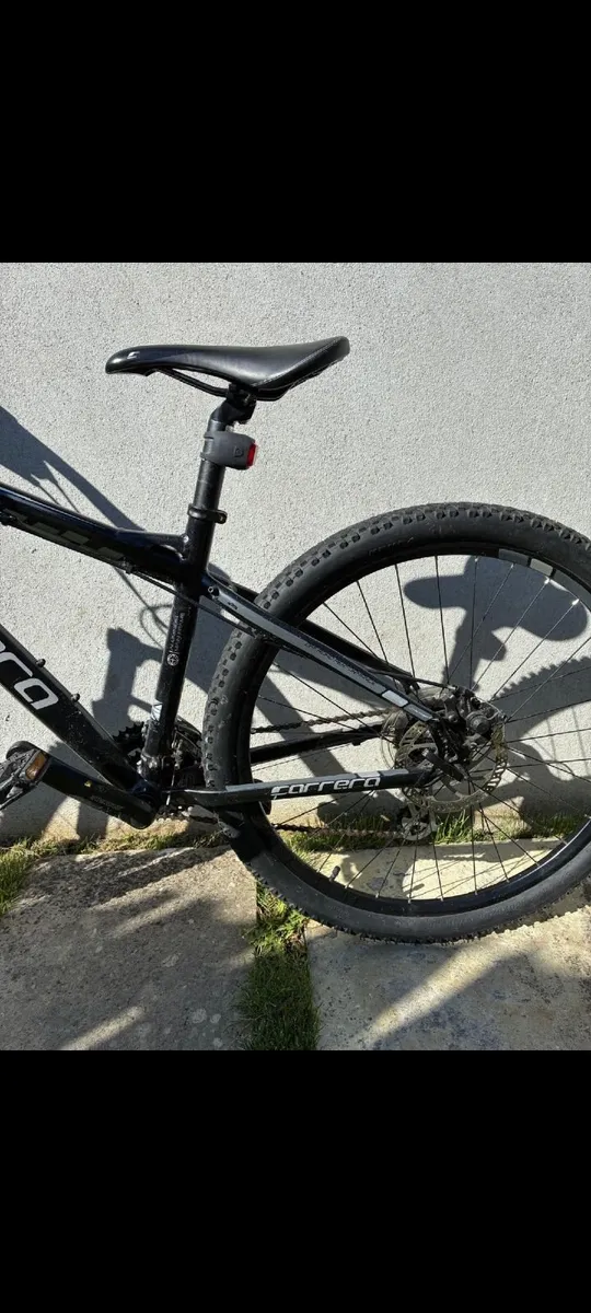 Carrera Vengeance bike - Image 3